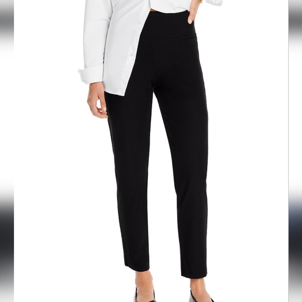 Eileen Fisher Black Pull-on Pants. 